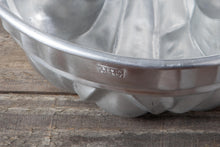 Load image into Gallery viewer, C'est si bon- ironstone basin filled with tart pans