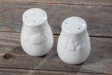 Load image into Gallery viewer, Farmhouse Kitchen Roundup- countertop metal basket w/kitchen tools