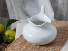 Load image into Gallery viewer, Pope Gosser-vintage creamer