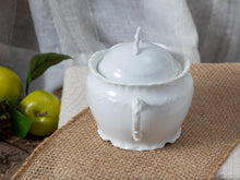 Load image into Gallery viewer, Victorian Sweet- vintage lidded sugar bowl