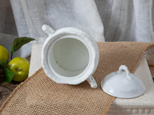 Load image into Gallery viewer, Victorian Sweet- vintage lidded sugar bowl