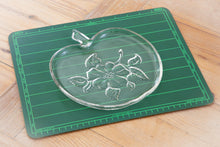 Load image into Gallery viewer, Apple Harvest- apple themed service for 4 dinnerware w/placemats and napkins