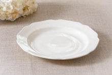 Load image into Gallery viewer, Relaxing Retreat- curated Lenox shell dish w/soaps