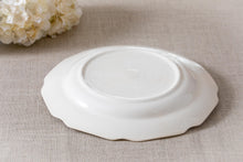 Load image into Gallery viewer, Relaxing Retreat- curated Lenox shell dish w/soaps