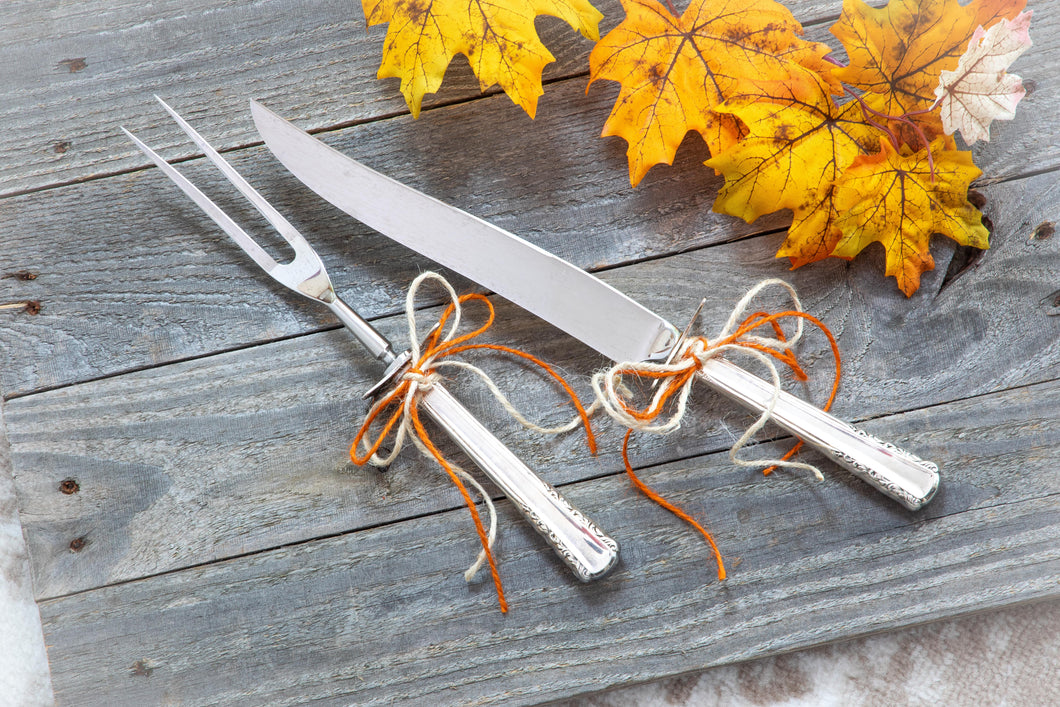 Gather at the Farm for Thanksgiving-  vintage carving set