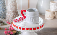 Load image into Gallery viewer, Must Be Santa- vintage Santa mugs

