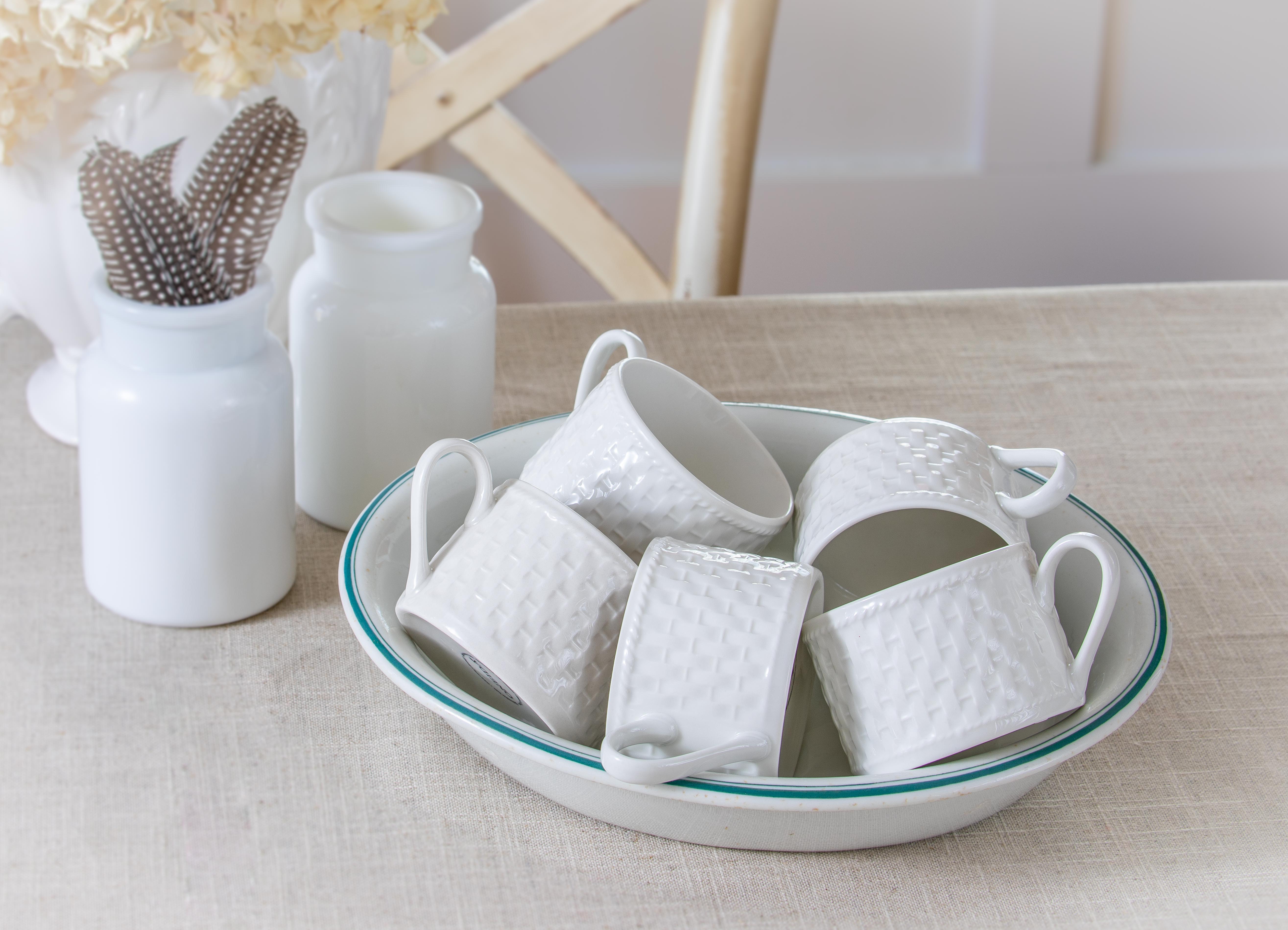 Mugs Oneida Basket Weave Dinnerware Wicker White- Maddock's